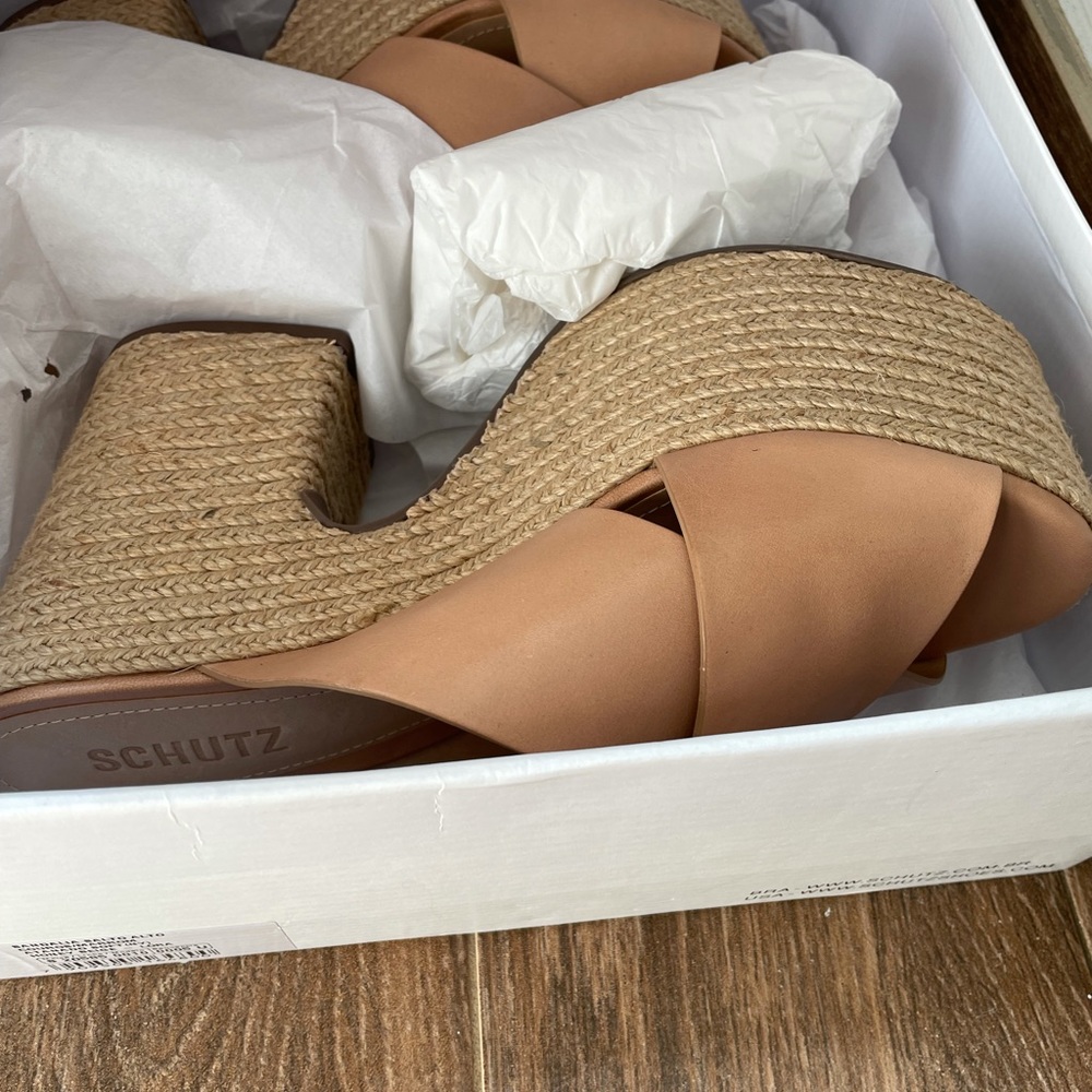 Schutz wedge espadrille nude brand new with box